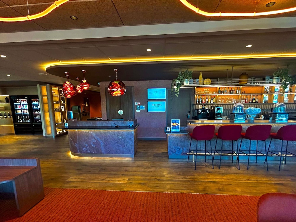 Novotel Suites Clermont Ferrand Polydome 10/72