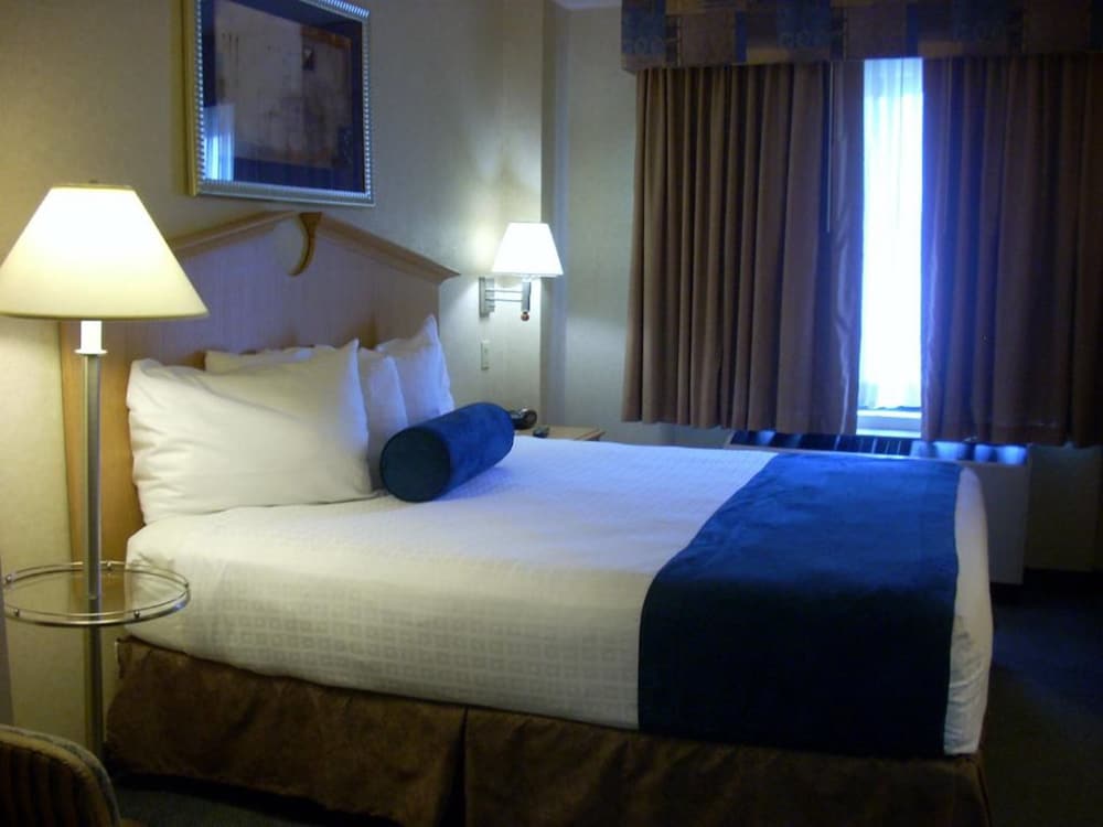 Marco Laguardia Hotel And Suites By Lexington 8/33