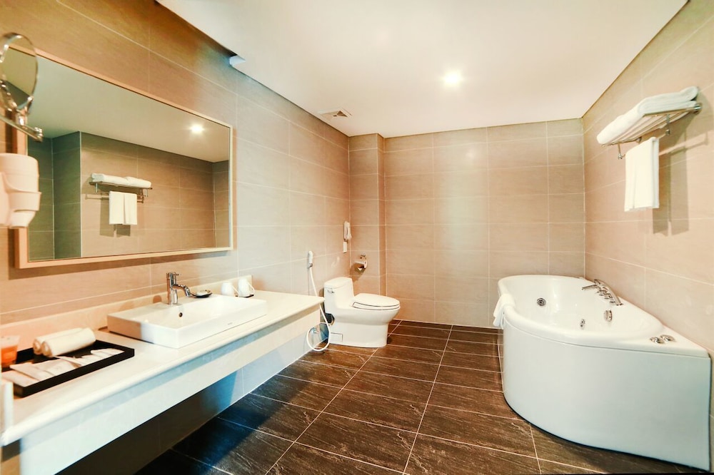 Muong Thanh Luxury Dien Lam Hotel 27/61