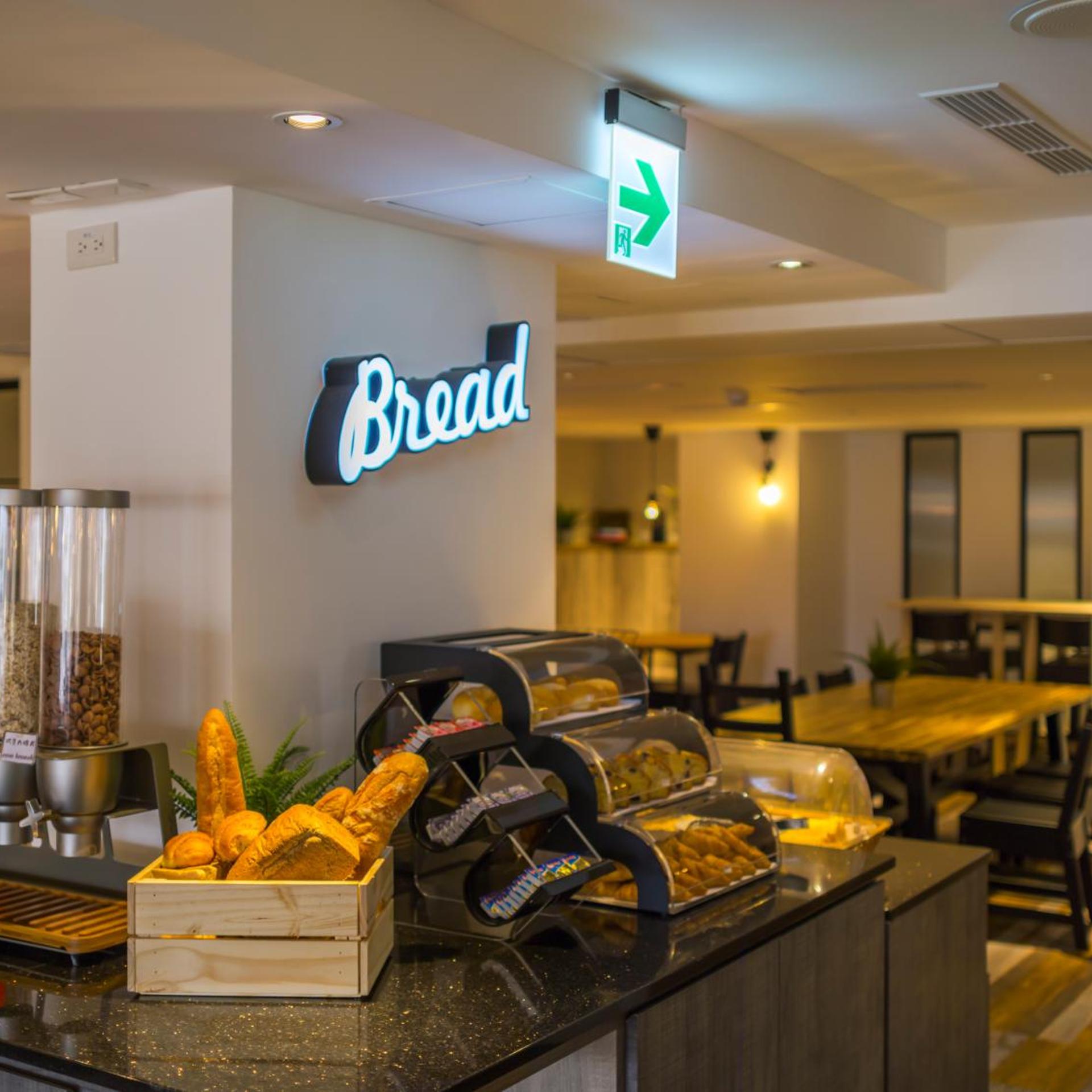Watermark Hotel Sizihwan 37/47