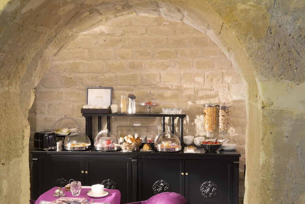 Hotel Spa de Latour Maubourg 46/70