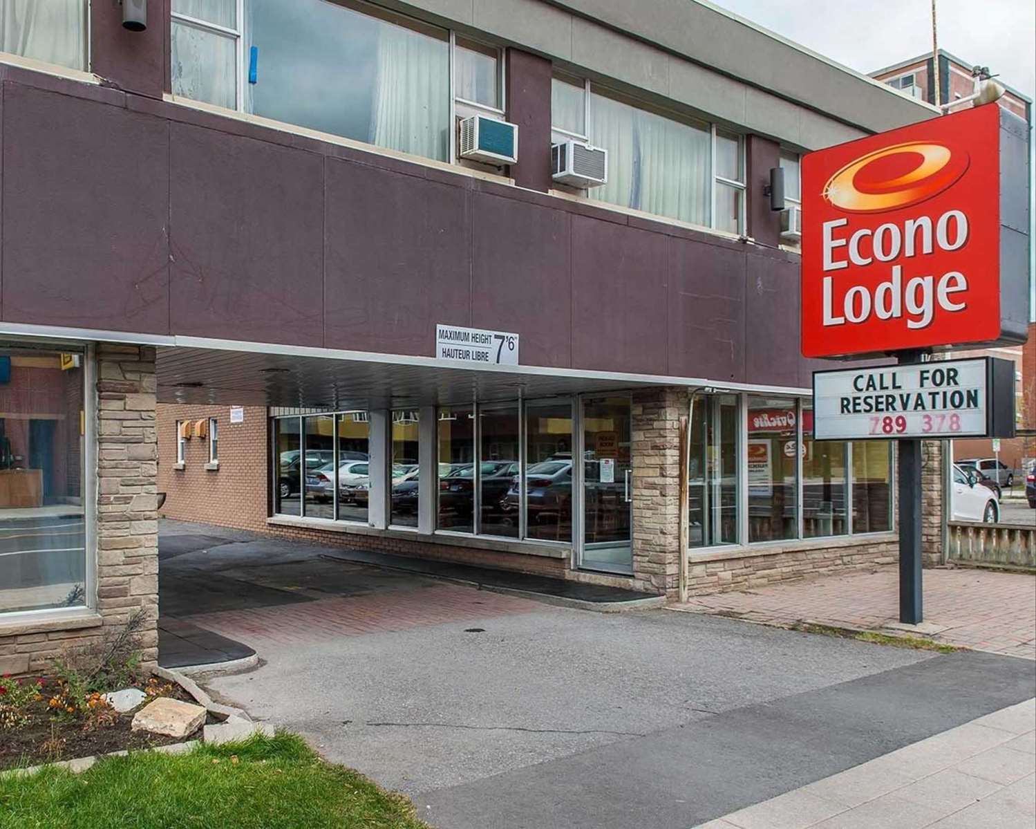 Econo Lodge Downtown Ottawa 49/50