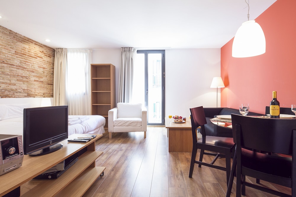 Inside Barcelona Apartments Sants 88/99