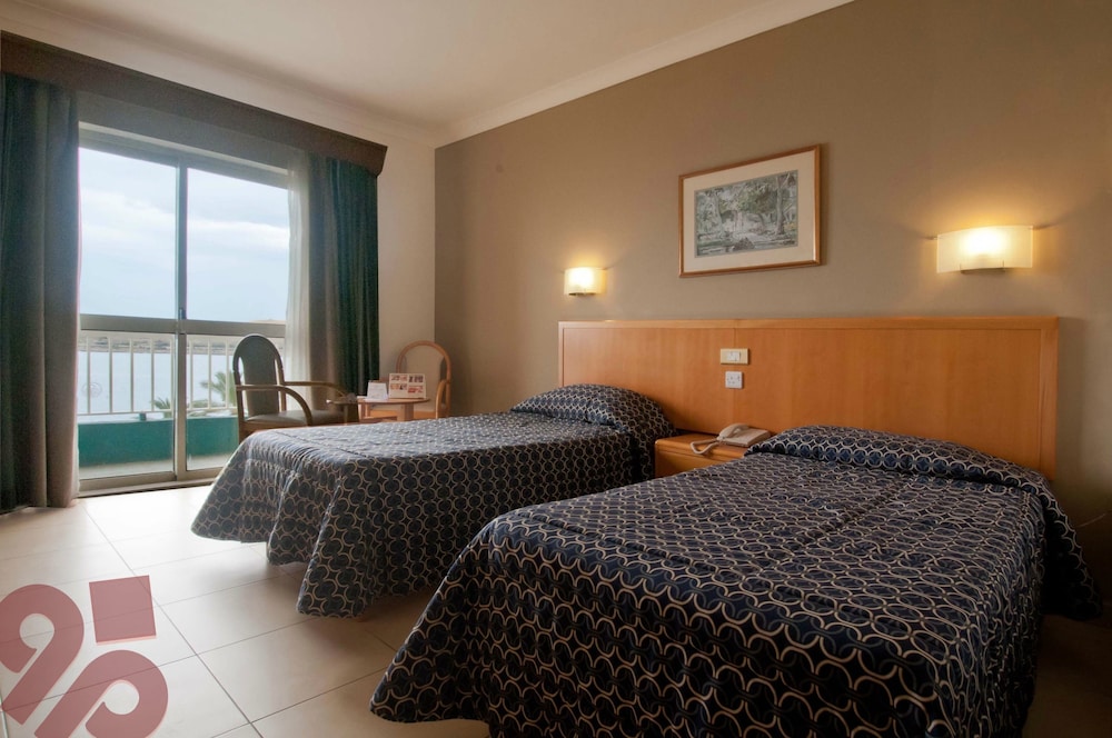 Qawra Palace Resort & Spa 25/66