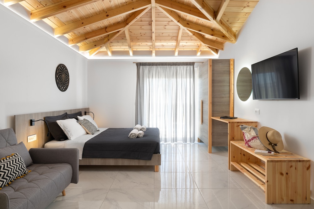 L&C Boutique Apartments 14/46