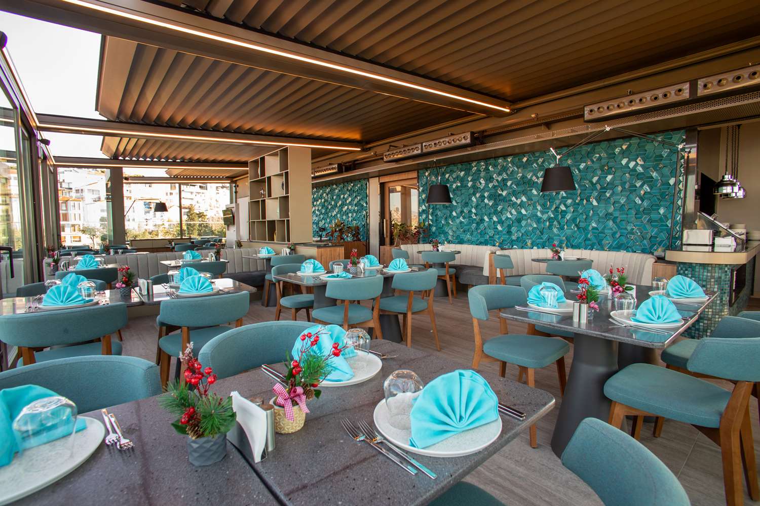 Plus Hotel Konak 8/13