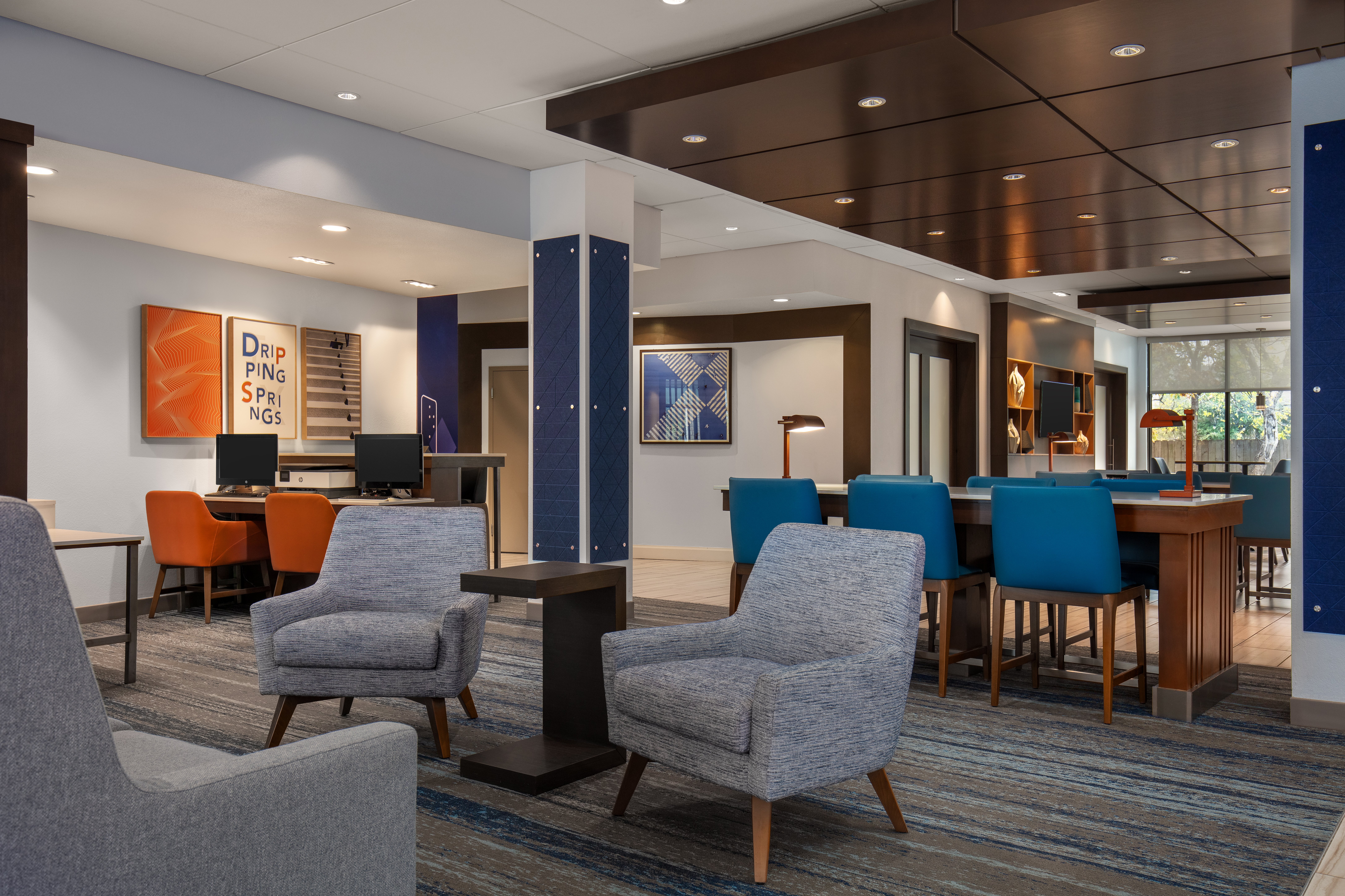Holiday Inn Express & Suites Dripping Springs - Austin Area 27/50