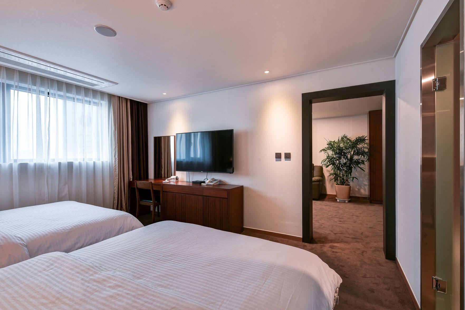 Suite, Ocean View