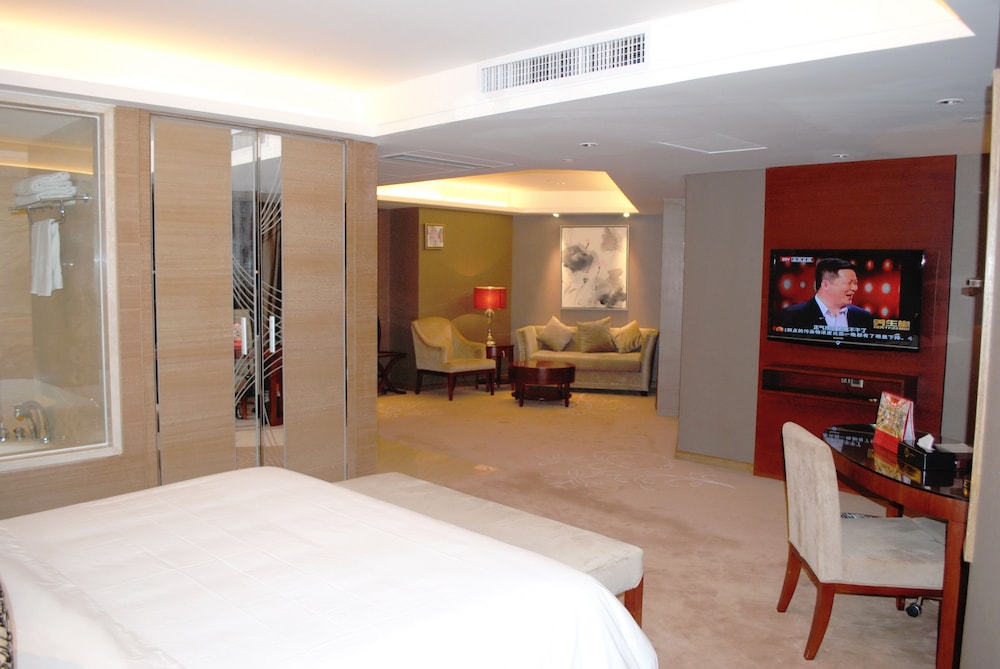 GUANGZHOU NEW CENTURY HOTEL 6/65