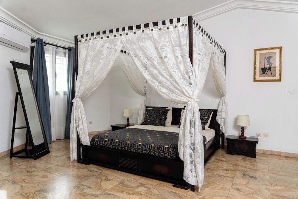 Villa Jaddis 14/50