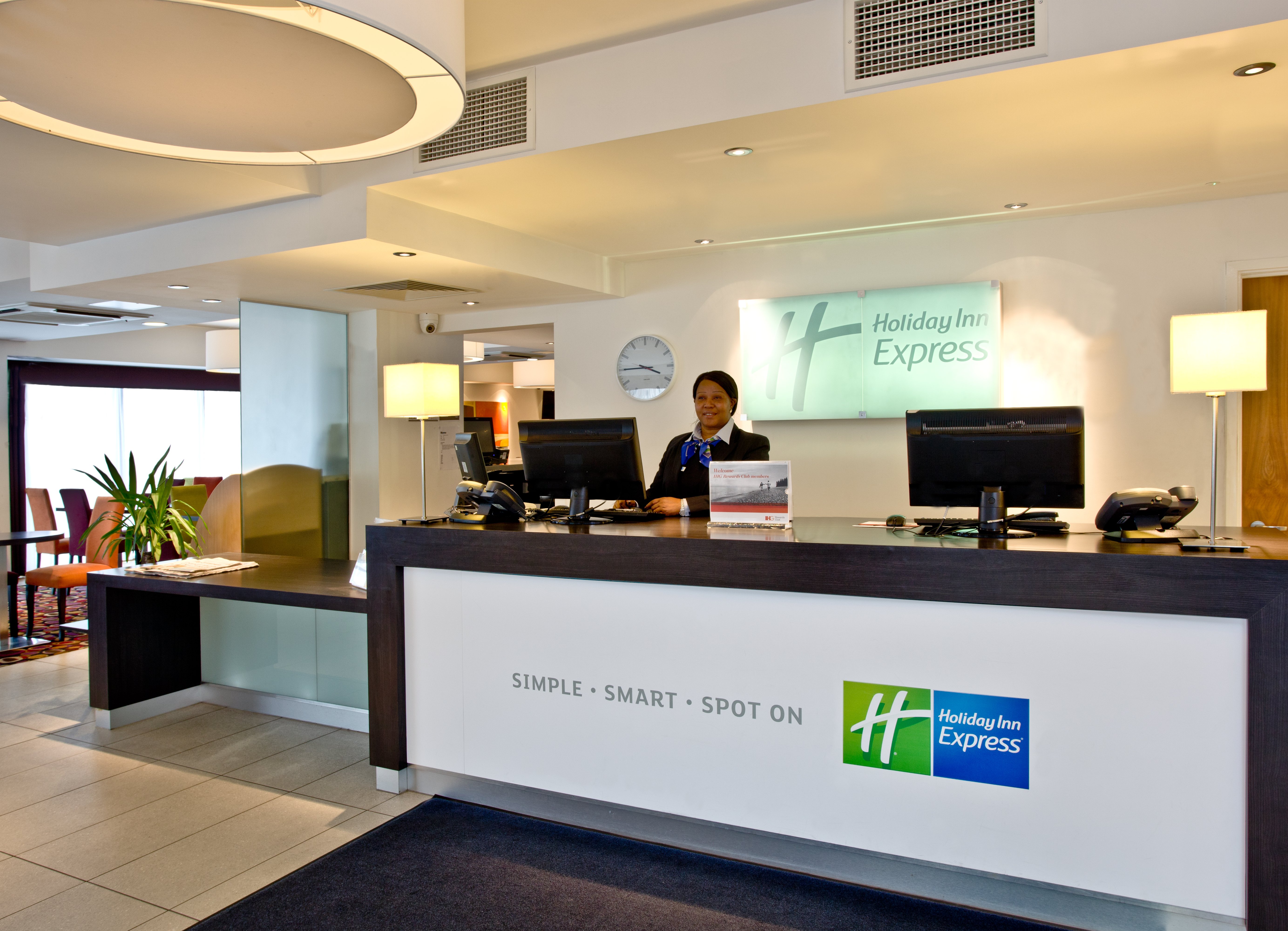 HOLIDAY INN EXPRESS BIRMINGHAM-SOUTH A45 6/30