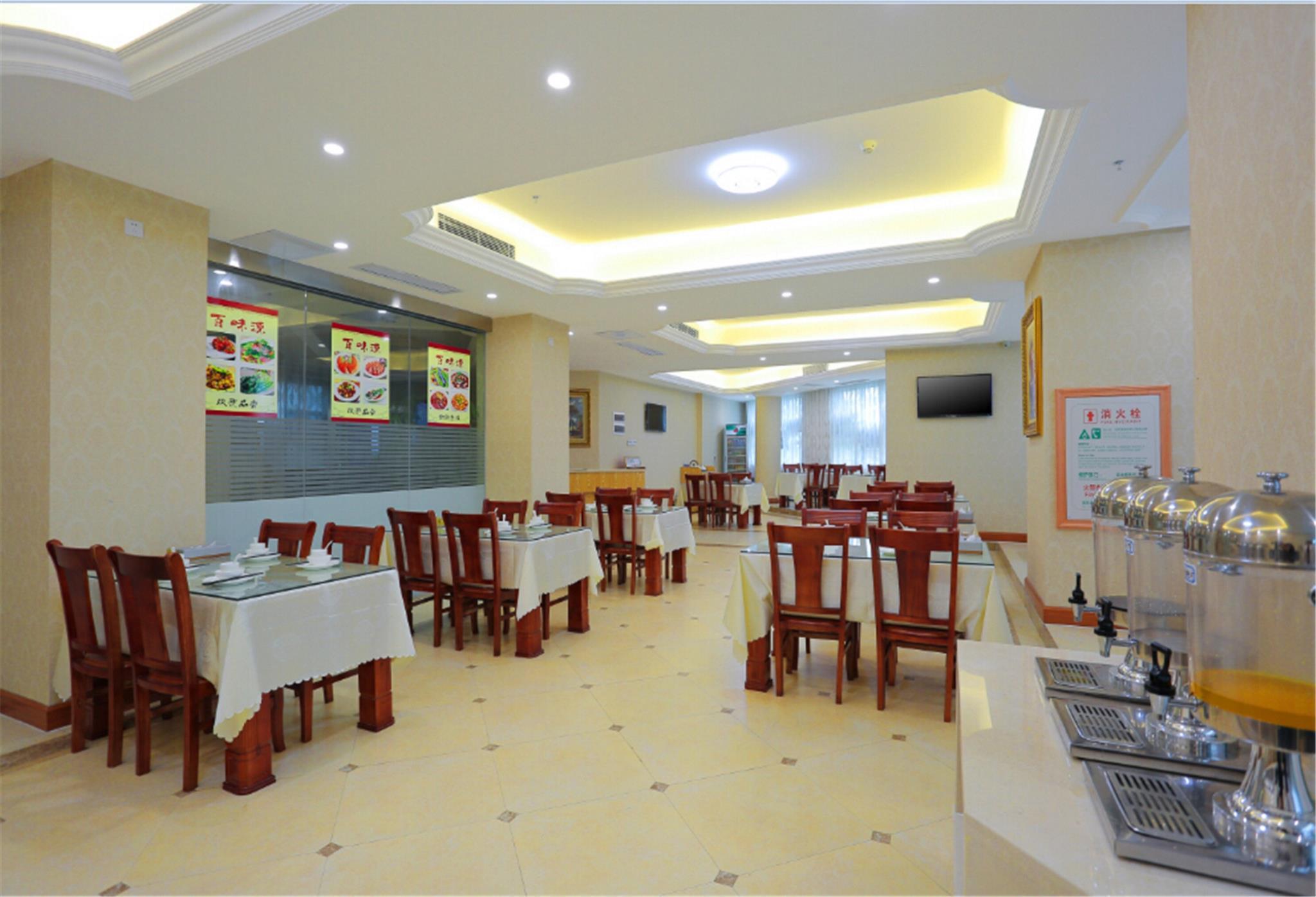 Vienna Hotel (Dongguan Tangxia Lincun Square) 34/39