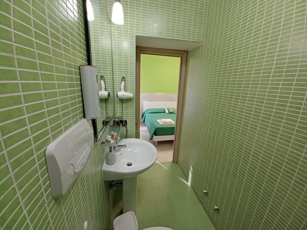B B Quattro Palazzi Napoli 45/48