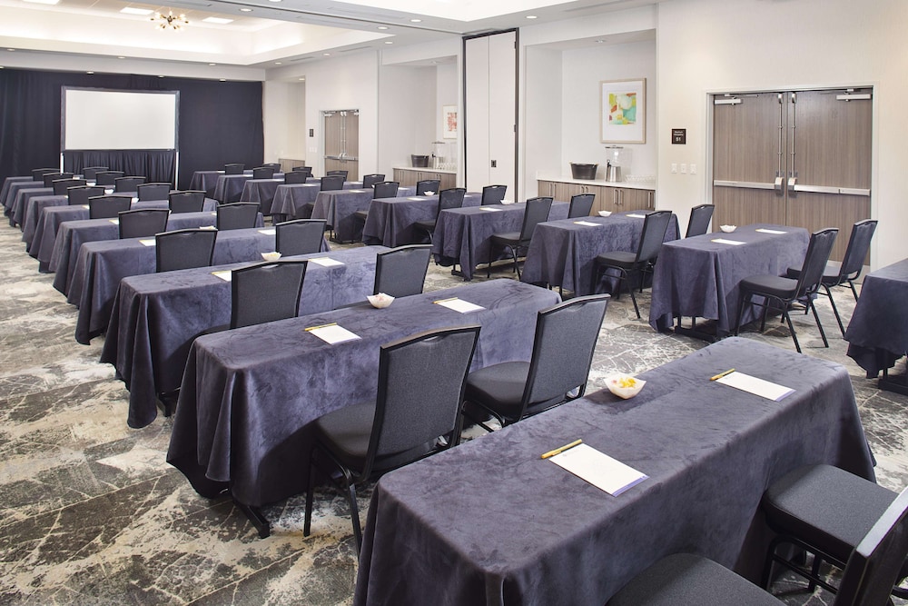 Hilton Garden Inn Dallas Arlington South Tx 47/50