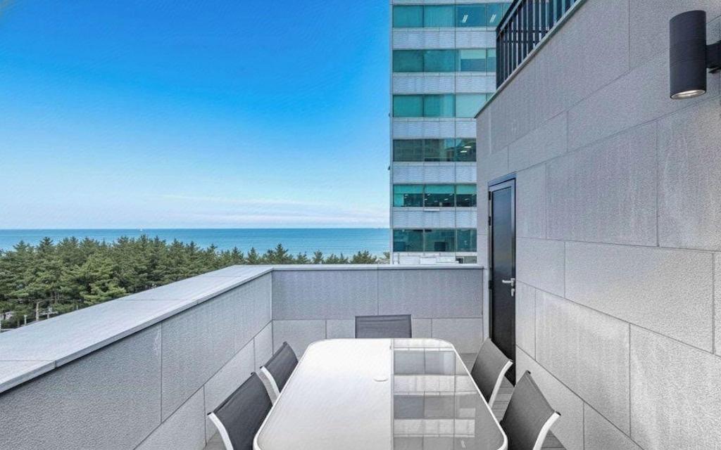 Haeundae Thevan Hotel 68/87
