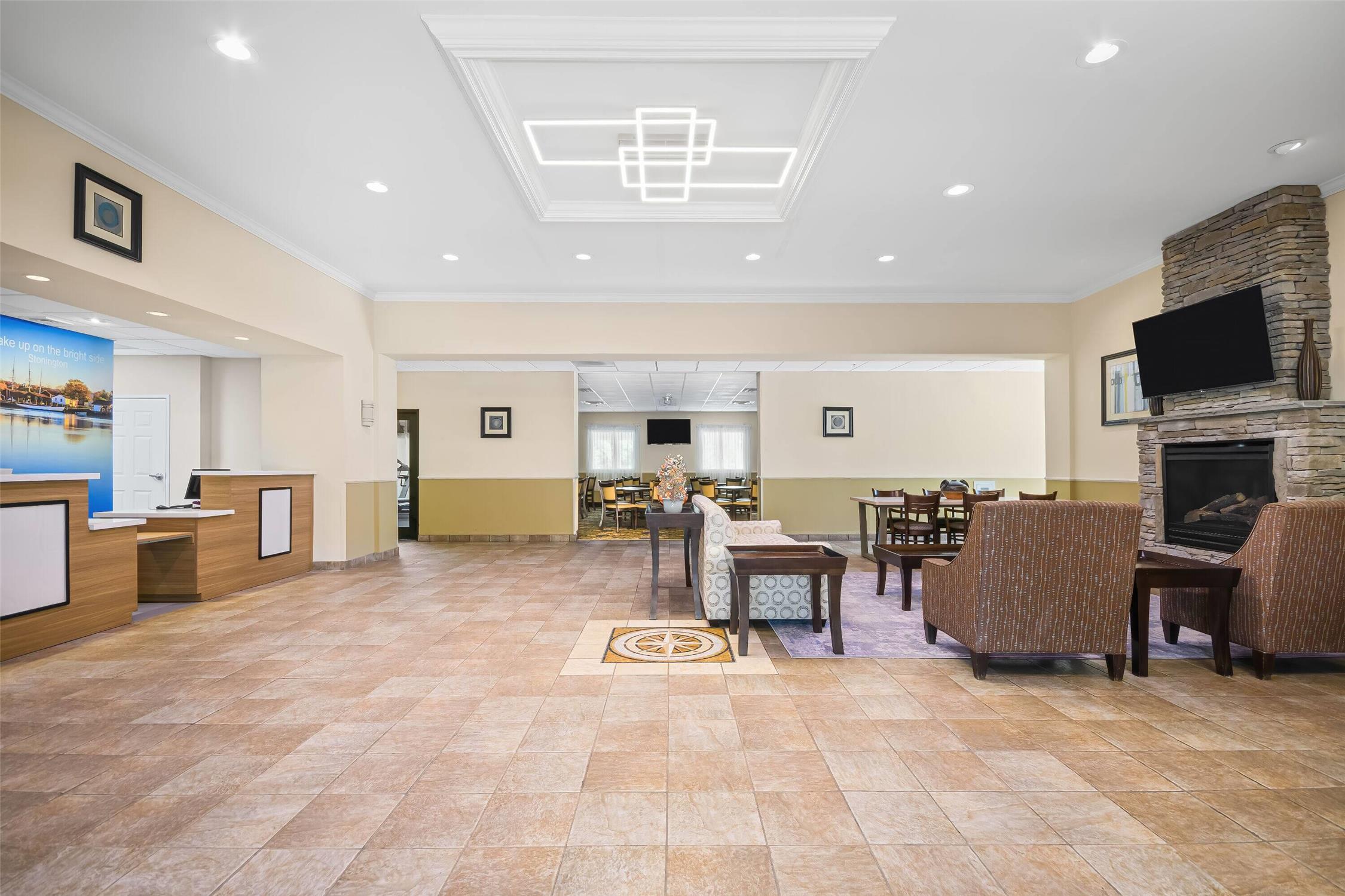 La Quinta Inn Suites By Wyndham Stonington Mystic Area 41/59