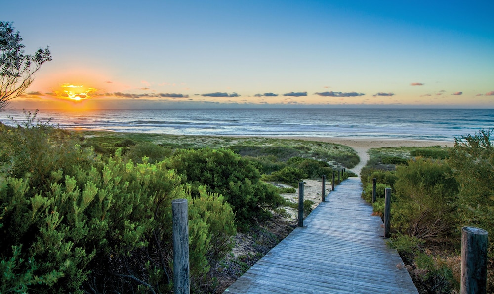 Ingenia Holidays Wairo Beach 46/49