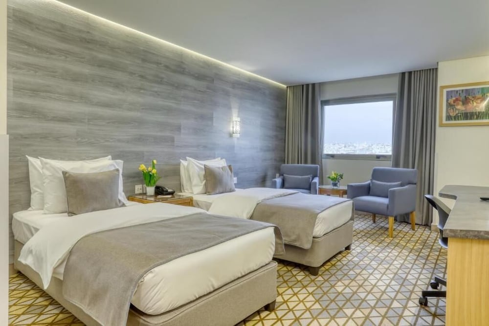 SUPERIOR, TWIN BEDS