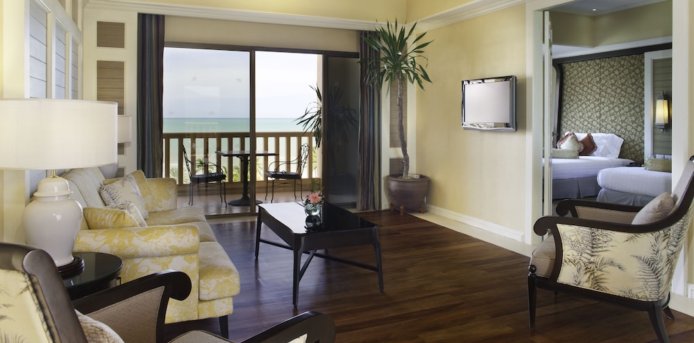 Dusit Thani Hua Hin 69/94