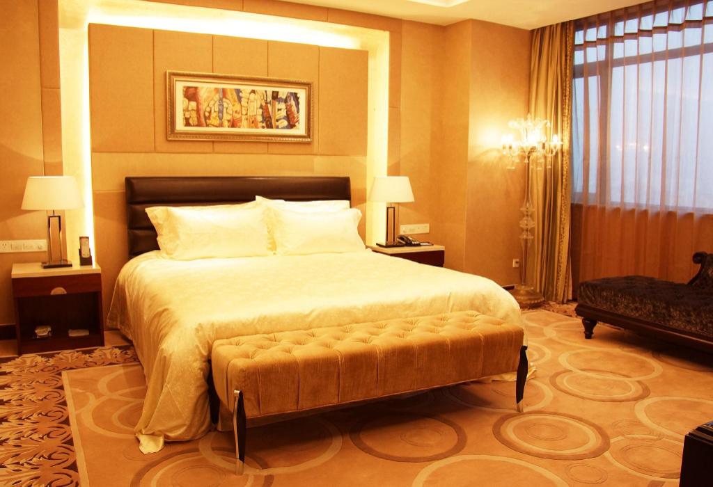 Hong Shan International Hotel 15/48