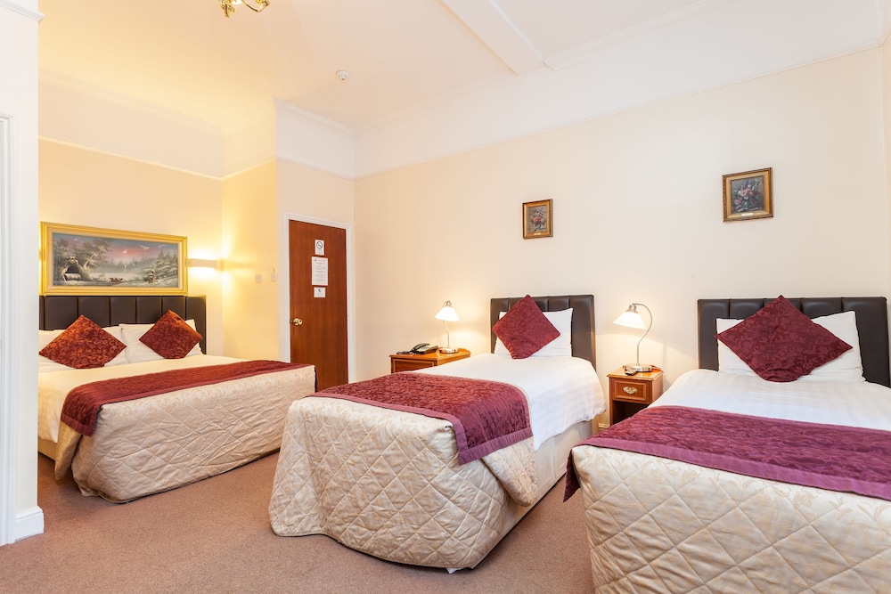 Roseview Alexandra Palace Hotel 11/50