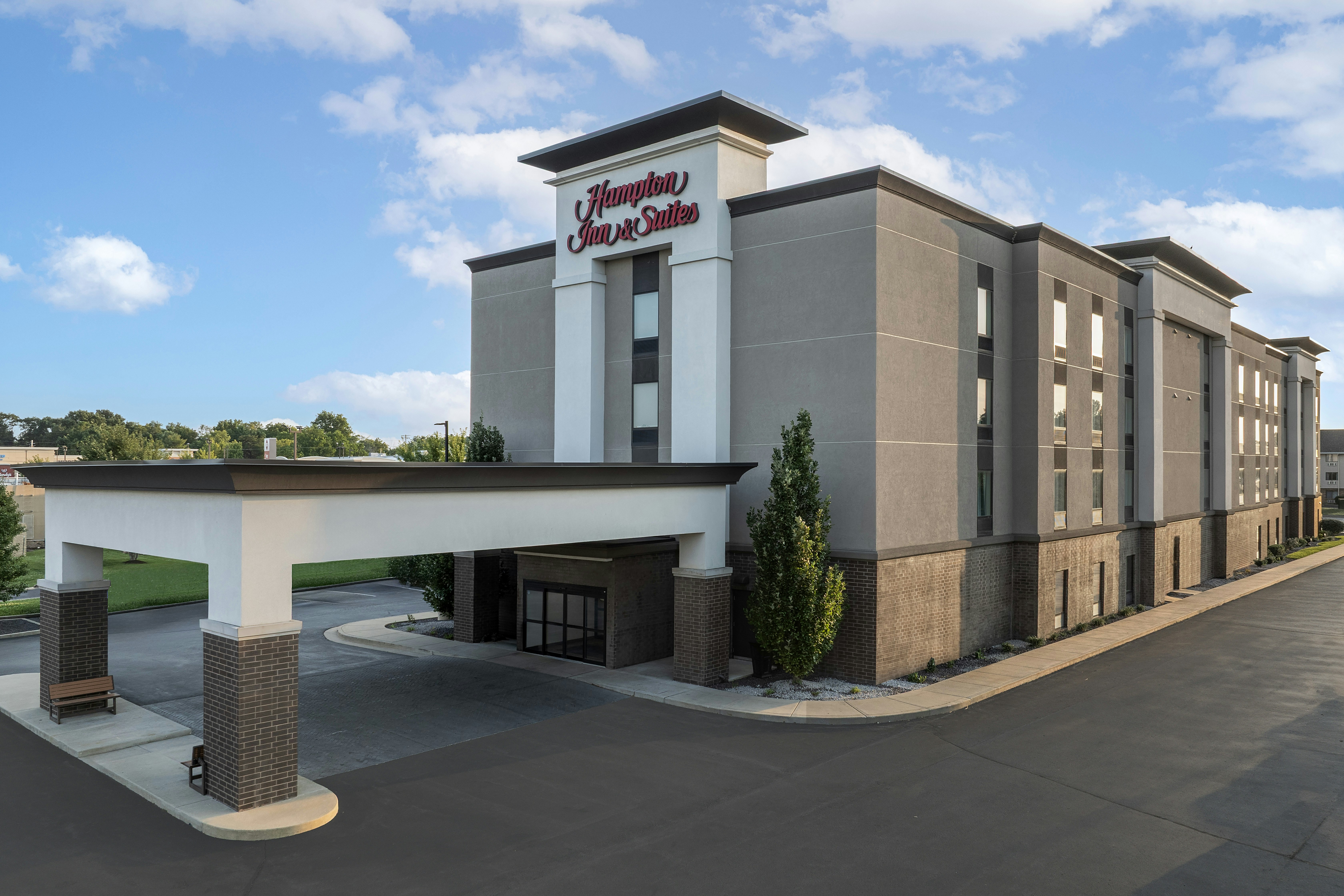Hampton Inn & Suites St. Louis/Alton Il 32/34