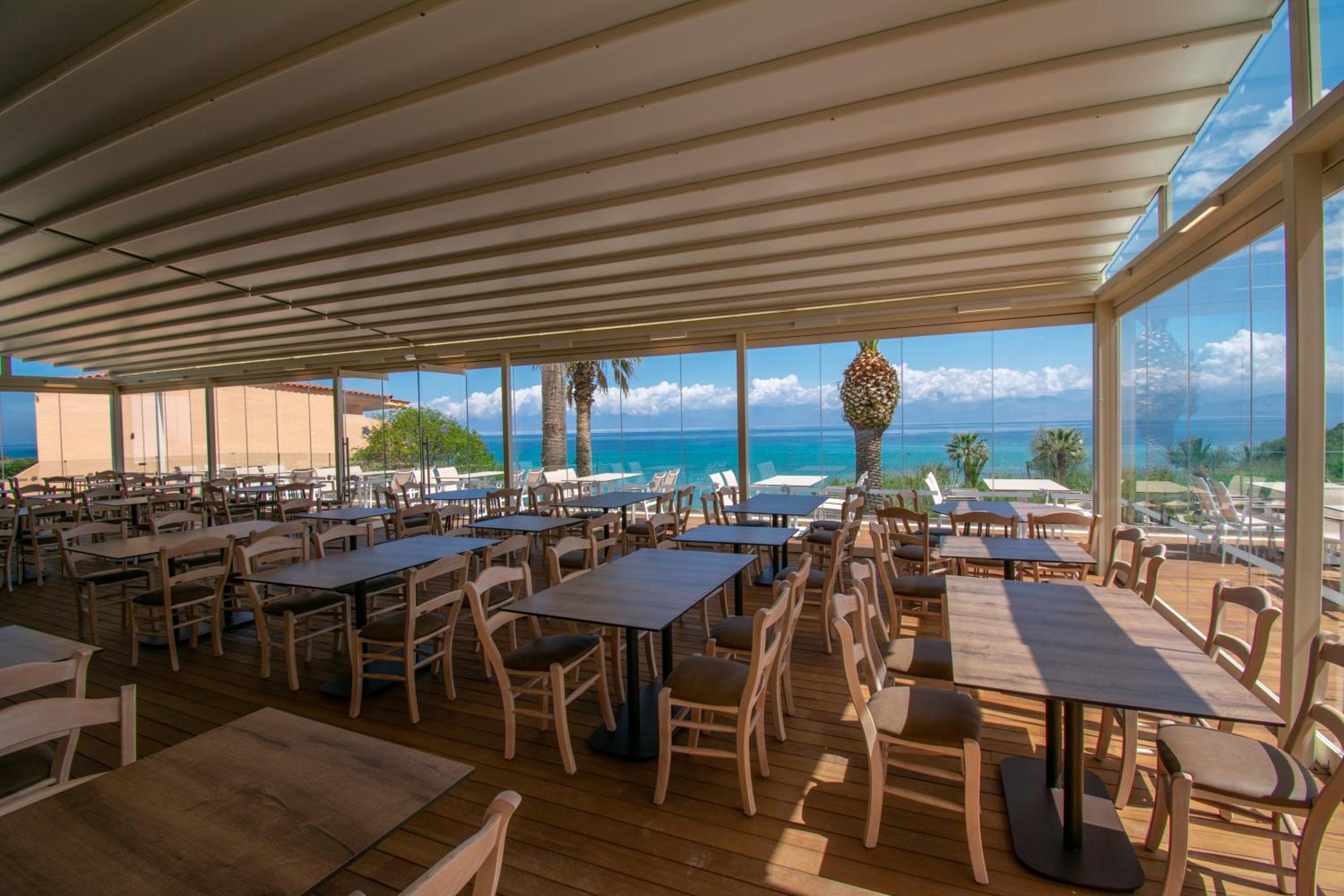 Ibiscus Corfu 42/58