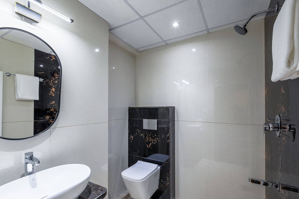 Olive Hotel Hebbal by Embassy Group 39/42