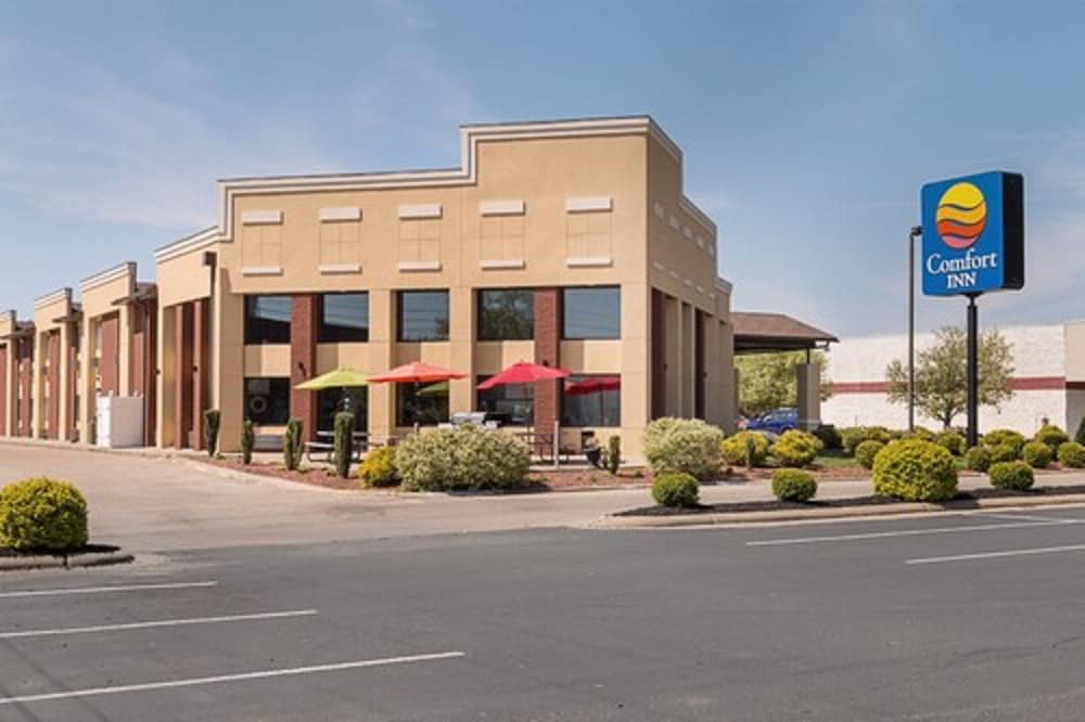 Quality Inn Parkersburg North Vienna 2/31