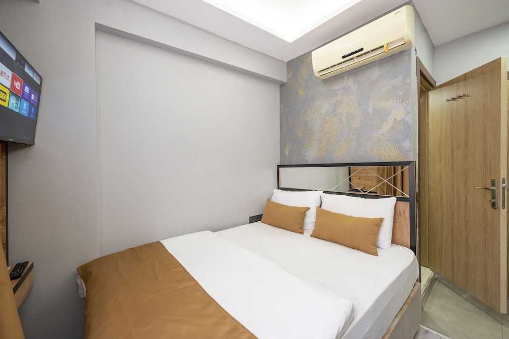 Economy, Basement, Double Bed