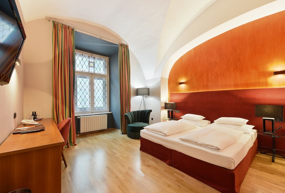 Hotel Zum Dom Palais Inzaghi 18/66