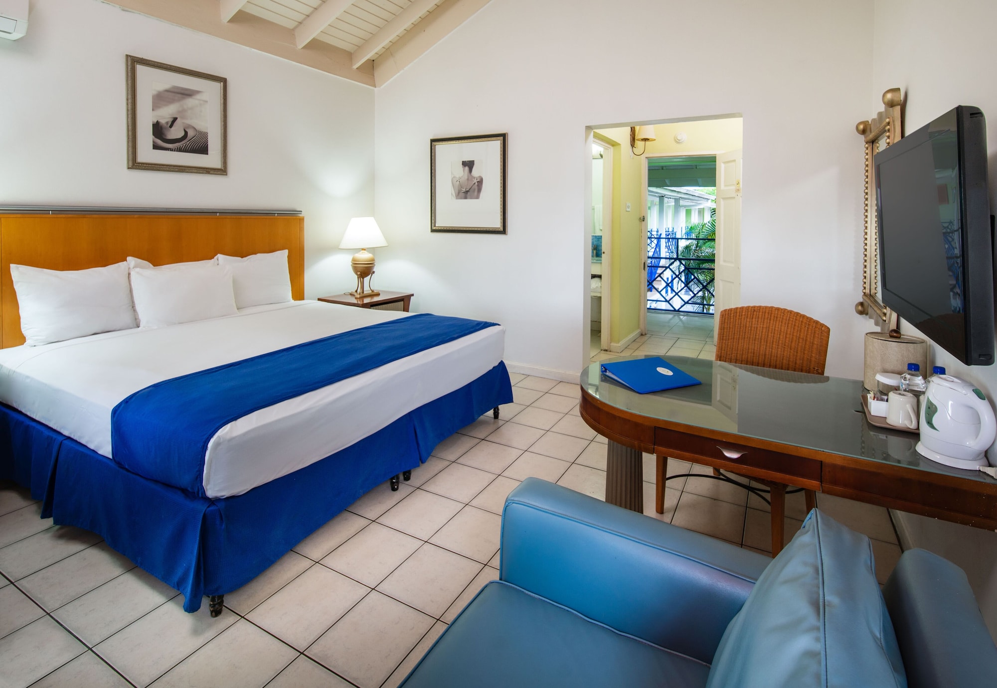 Room at Deja Resort All Inclusive, MONTEGO BAY