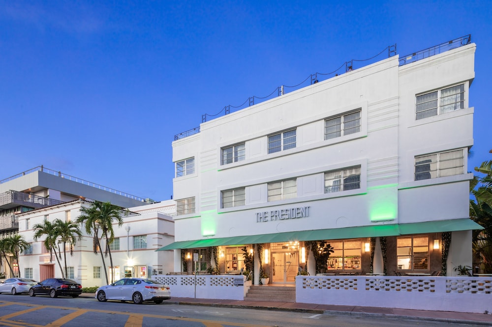 The President Hotel Miami 4/50