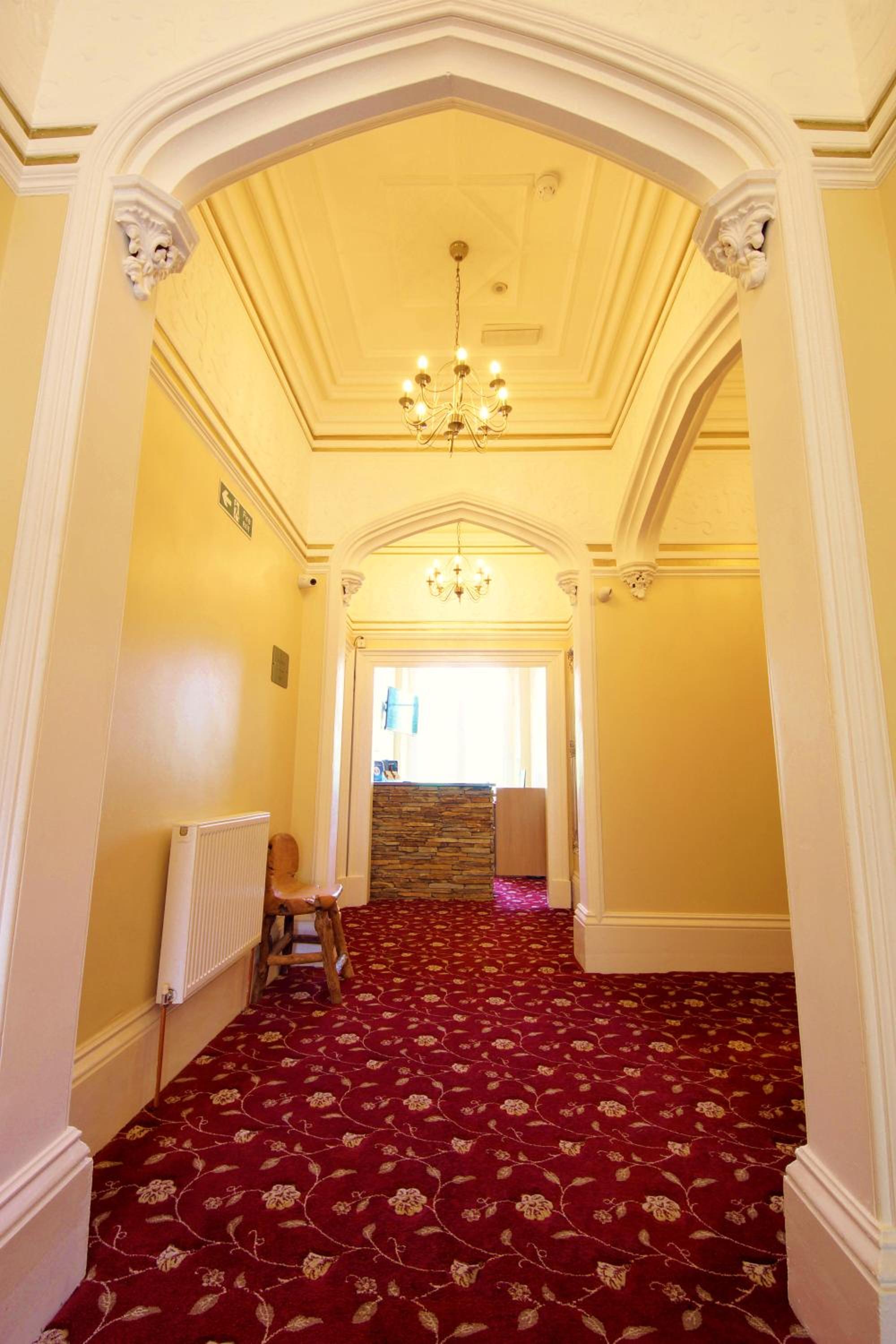 Edgerton Hotel 29/48
