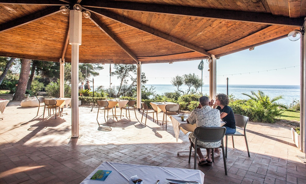 Hotel New Barcavela 32/50