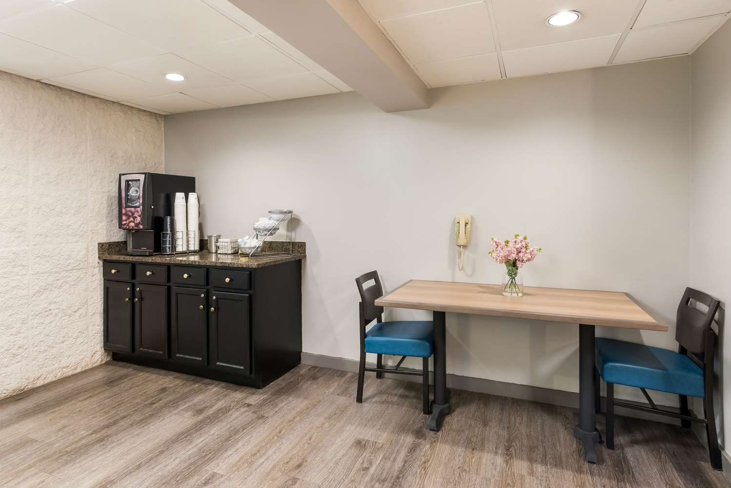 Baymont by Wyndham Westampton 7/28