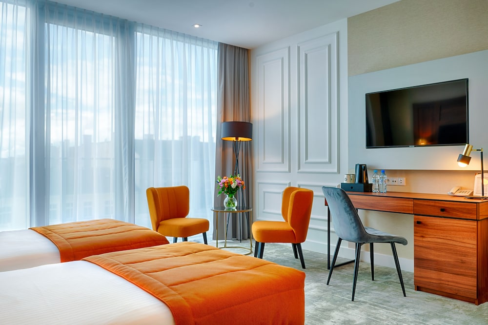 Grand Focus Hotel Szczecin 8/28