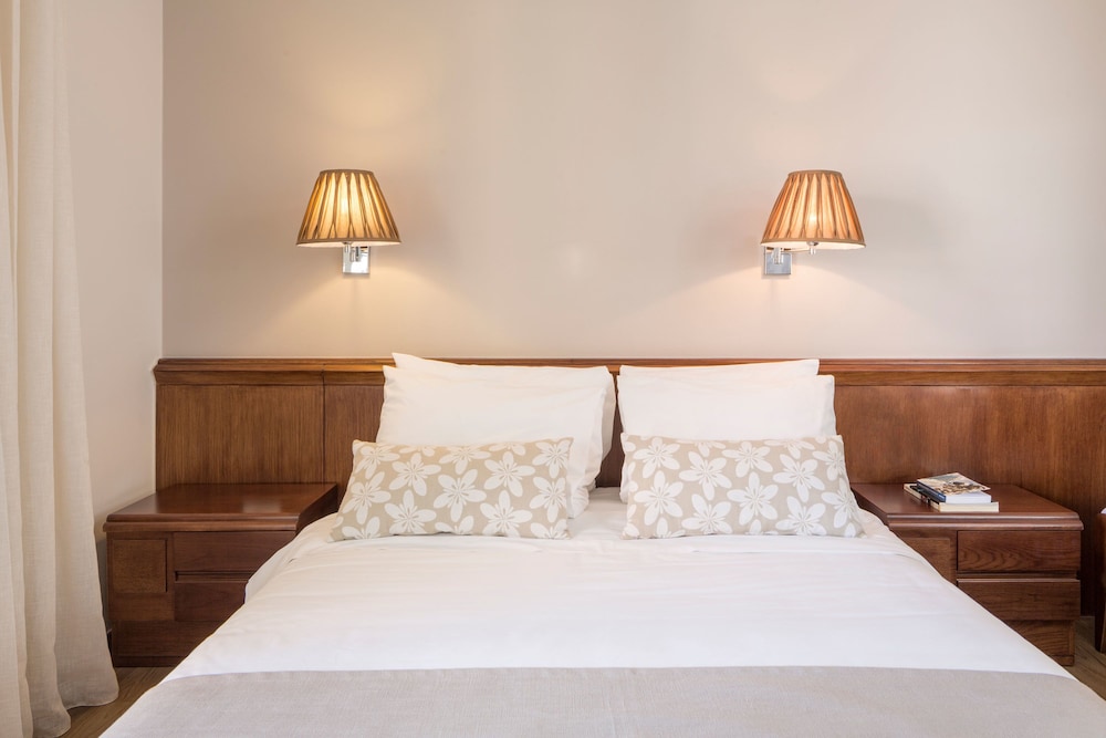 Avra City Boutique Hotel 13/43