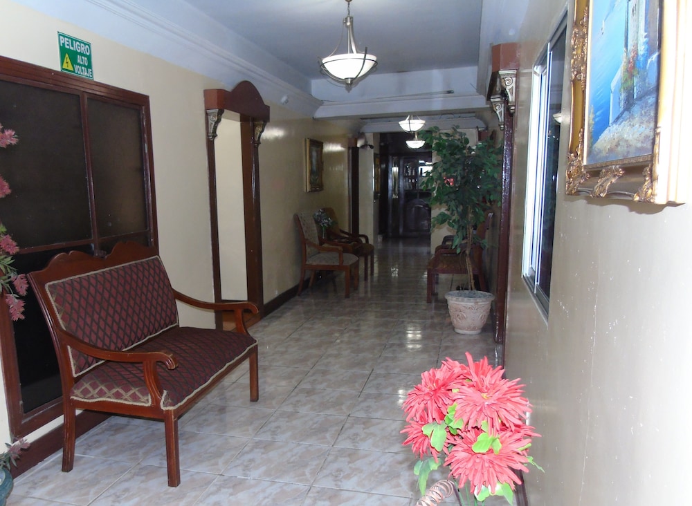 Hotel Malecon Inn 56/67