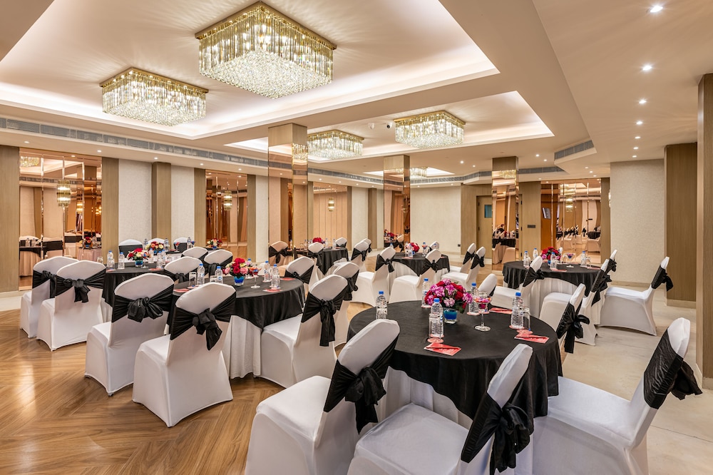 Lords Eco inn Dehradun 17/21