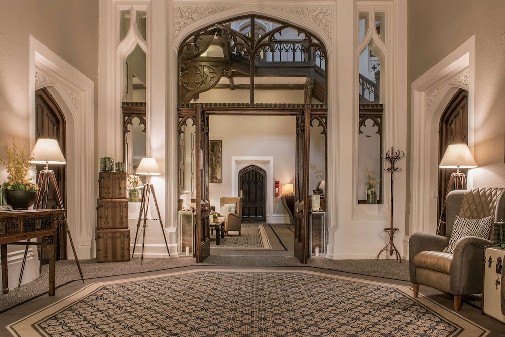 De Vere Tortworth Court Ex Tortworth Court Four Pillars 9/69