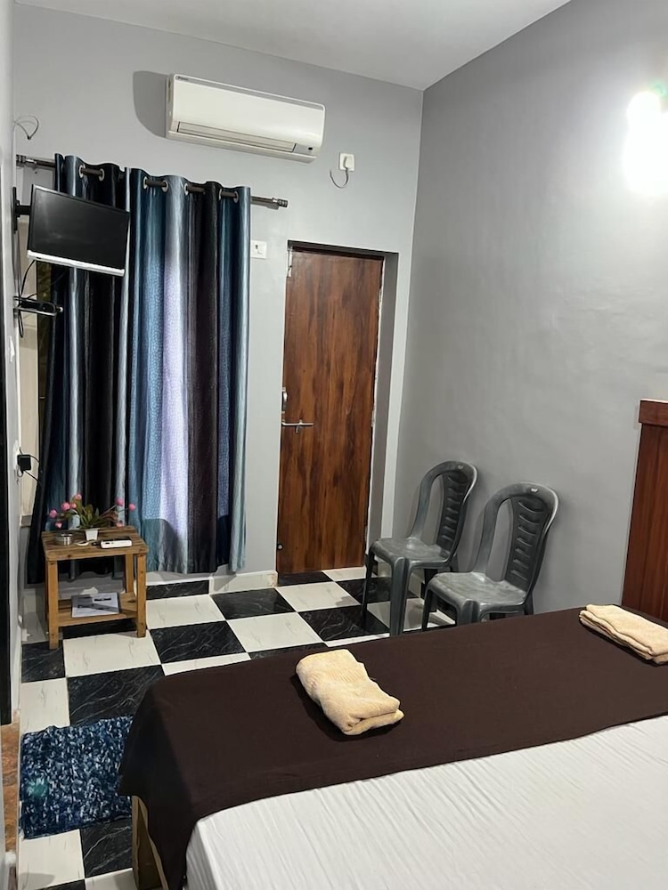 Casa Almeida Guest House 37/50