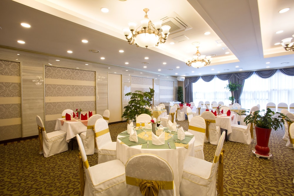 Dong Gyeong Hotel 49/64