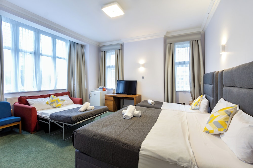 Gatwick Inn 14/53