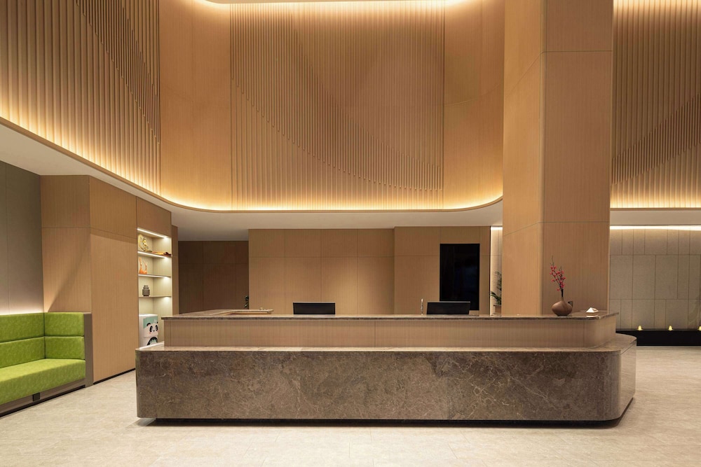 Days Hotel by Wyndham Aba Hongyuan 10/24