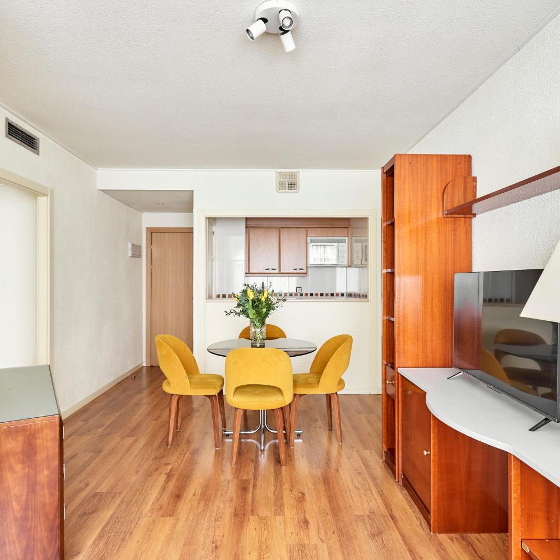 Apartamentos Juan Bravo 34/50