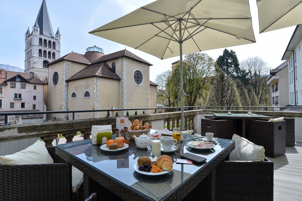 Privilodges Le Royal Annecy 53/65