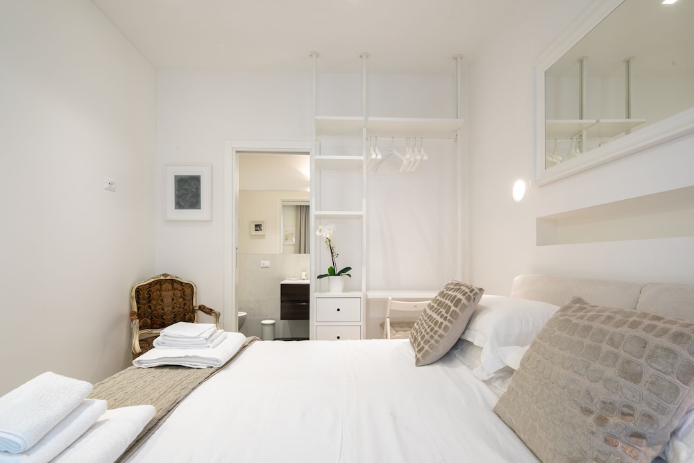 Suite Jasmine 3/17