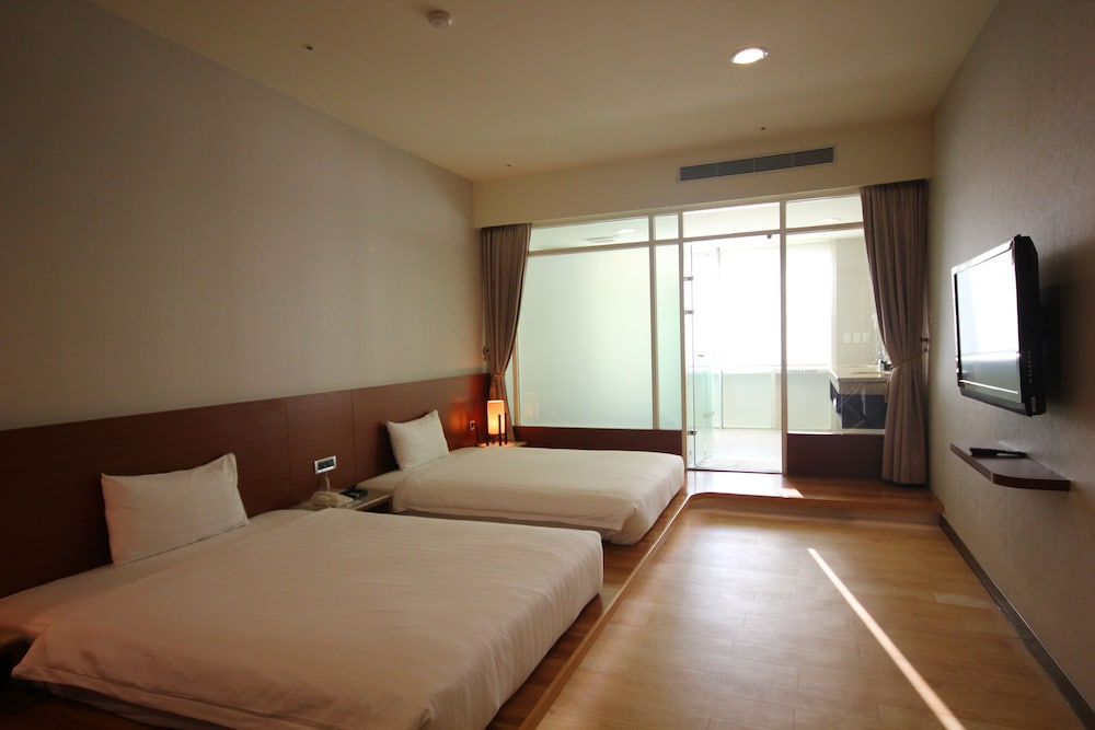 New Taipei Hot Spring Hotel 14/50