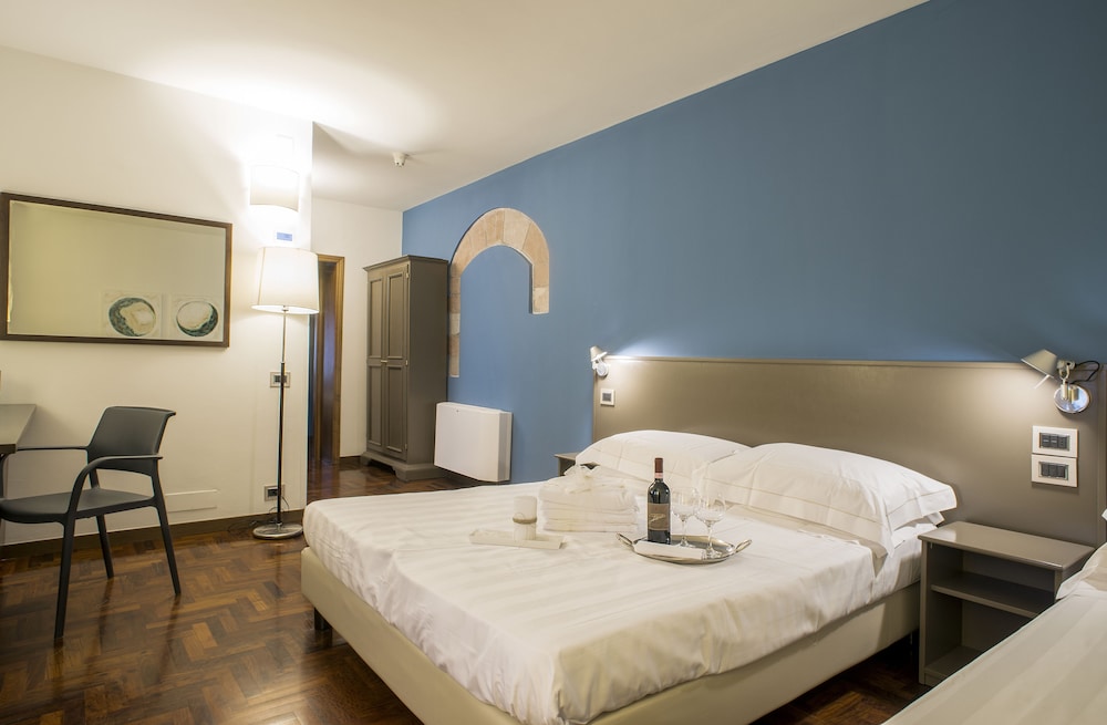 Locanda Giustini 14/46